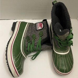 Sorel Women’s Tivoli Iv Green & Pink